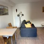 Appartement De Plain-Pied Avec Jardin