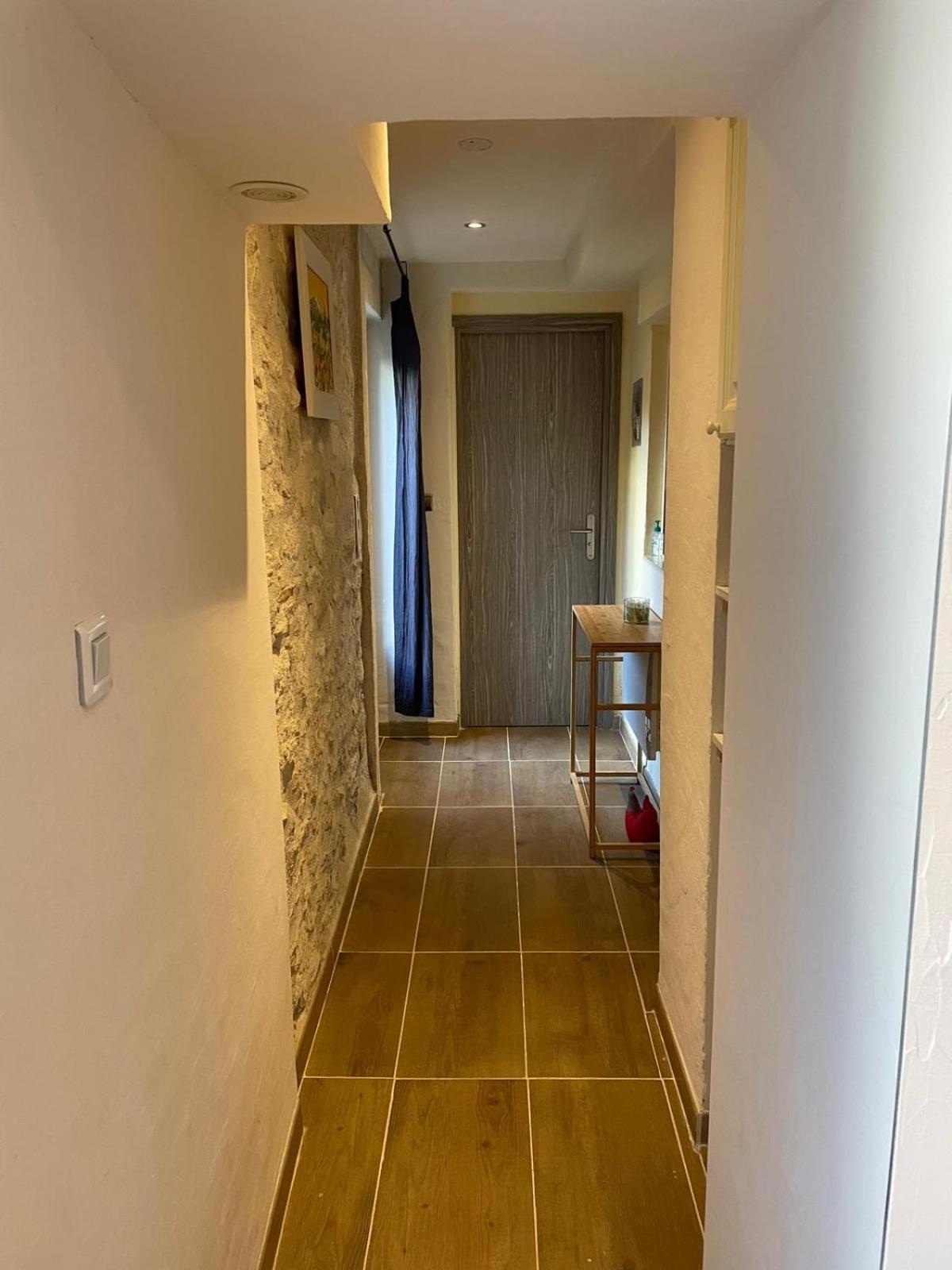 Appartement De Plain-pied Avec Jardin Avignon